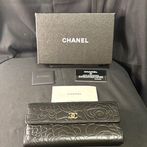 CHANEL Black Floral Embossed Wallet